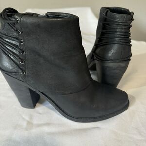 Jessica Simpson Black Lace Up Heeled Ankle Booties | Size 9M
